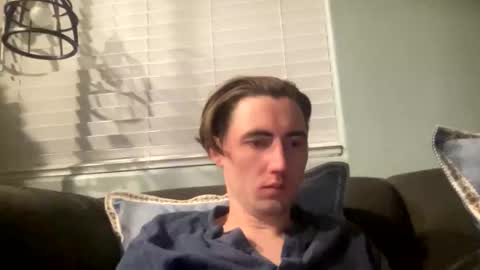 Snapshot of tlayne410 chatting on November 18, 10:31 am tlayne410 online show from November 18, 10:31 am