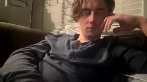 Snapshot of tlayne410 chatting on November 20, 9:09 am tlayne410 online show from November 20, 9:09 am