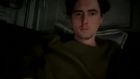 Snapshot of tlayne410 chatting on December 15, 9:13 am tlayne410 online show from December 15, 9:13 am