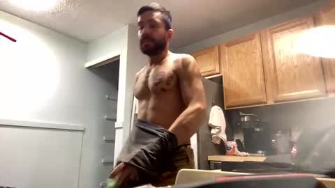 Snapshot of tmac1377 chatting on March 10, 6:01 pm tmac1377 online show from March 10, 6:01 pm