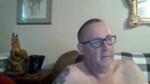 Vols online show from October 26, 1:28 pm