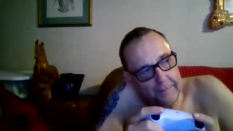 Vols online show from March 6, 2:52 am