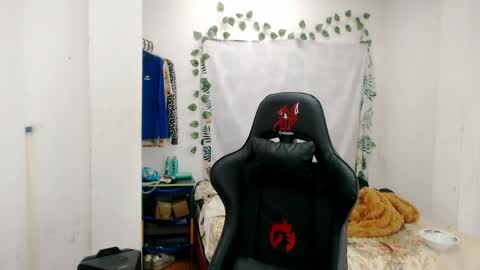 David online show from April 21, 10:21 am