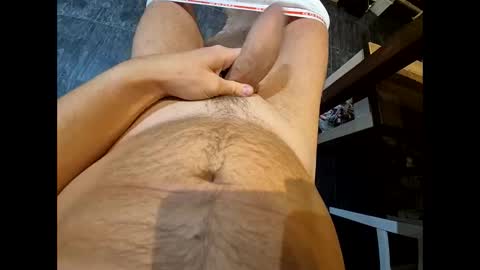 Snapshot of toadinhole chatting on September 20, 11:17 pm Toady online show from September 20, 11:17 pm