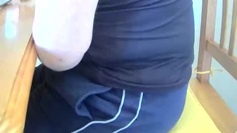 Snapshot of tobikoyuzu chatting on January 1, 2:31 pm Tobiko online show from January 1, 2:31 pm