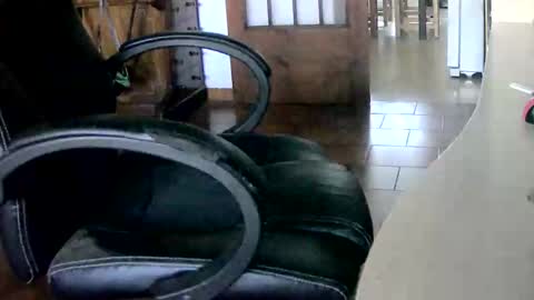 Snapshot of tobikoyuzu chatting on October 29, 2:19 pm Tobiko online show from October 29, 2:19 pm