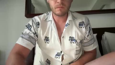 tobdog online show from March 1, 10:39 am