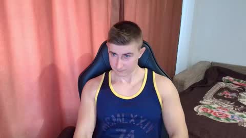 todhorny987 online show from March 10, 9:36 am