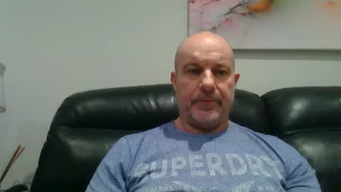 Snapshot of toerag69 chatting on December 28, 7:11 pm toerag69 online show from December 28, 7:11 pm