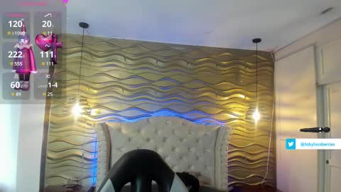 toky         online show from February 16, 7:49 pm