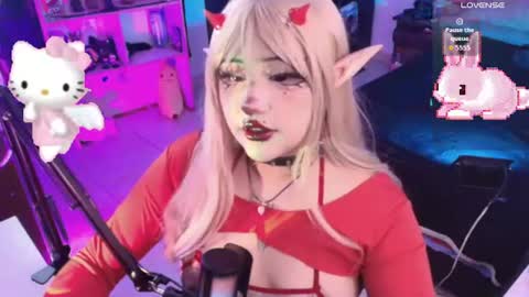 Snapshot of toky_doll chatting on June 18, 5:08 am toky online show from June 18, 5:08 am