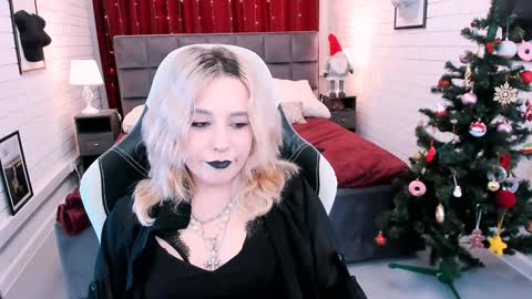 Tolli Moll online show from January 2, 9:11 am