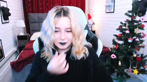 Tolli Moll online show from January 6, 8:24 am