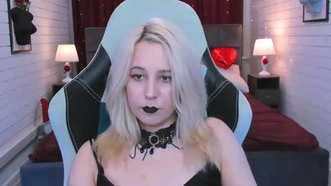 Tolli Moll online show from February 12, 7:24 pm