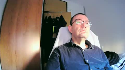 tolon408472 online show from February 5, 8:00 am