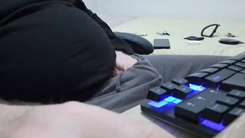 tolon408472 online show from March 9, 1:31 am