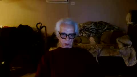 tom112292014 online show from May 7, 1:33 am