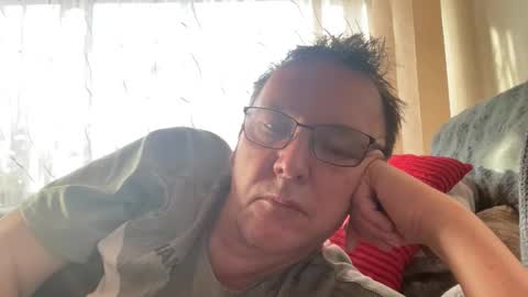 Tom online show from February 28, 7:31 am