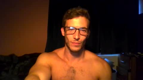 Snapshot of tom90ukx chatting on September 26, 5:39 pm tom90ukx online show from September 26, 5:39 pm