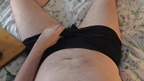 tom_2527 online show from September 16, 7:04 pm