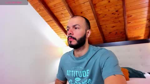   online show from September 30, 12:10 pm