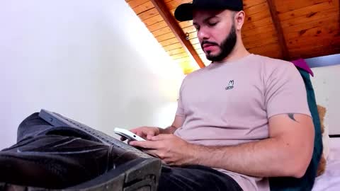   online show from January 17, 12:43 pm