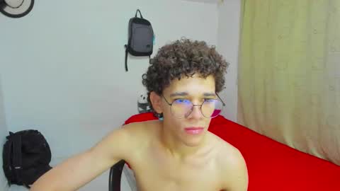 Tom Blue online show from September 11, 11:43 am