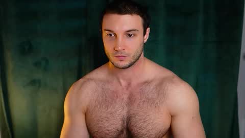 Tom online show from March 31, 6:25 am