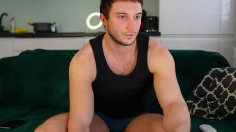 Tom online show from April 19, 7:40 am