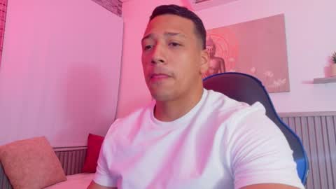 Tom muscle1 online show from November 28, 11:46 am