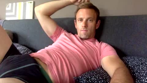 toma0886 online show from May 3, 12:22 pm