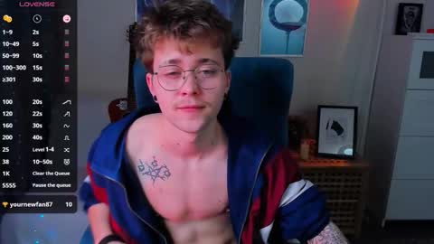 tomas_norton online show from March 27, 8:41 pm