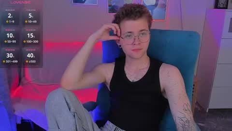 tomas_norton online show from June 3, 8:47 pm