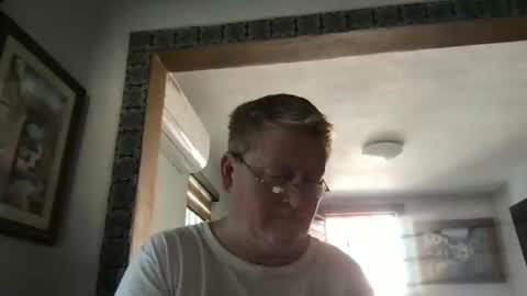 Hola online show from January 29, 6:39 pm