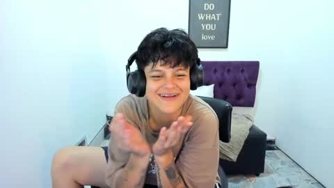Snapshot of tomboy_natali chatting on May 6, 2:51 am IAN SAYD online show from May 6, 2:51 am