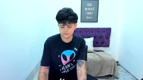 Snapshot of tomboy_natali chatting on May 10, 10:53 am IAN SAYD online show from May 10, 10:53 am