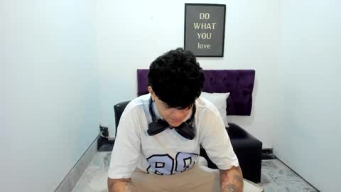 Snapshot of tomboy_natali chatting on May 27, 6:38 pm IAN SAYD online show from May 27, 6:38 pm