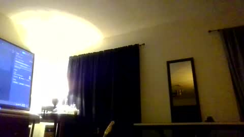 Snapshot of tomcatsawyer chatting on April 28, 6:07 am sirmuggsalot online show from April 28, 6:07 am