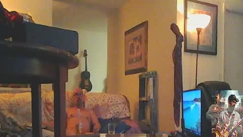 Snapshot of tomcatsawyer chatting on May 17, 6:22 am sirmuggsalot online show from May 17, 6:22 am