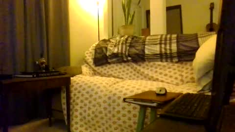 Snapshot of tomcatsawyer chatting on May 24, 2:05 am sirmuggsalot online show from May 24, 2:05 am