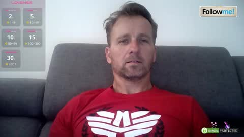 Snapshot of tomhardic chatting on January 13, 2:00 pm TOM online show from January 13, 2:00 pm