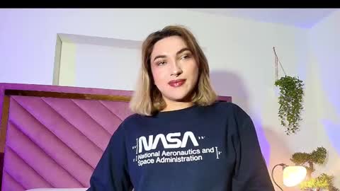   online show from September 24, 11:13 am