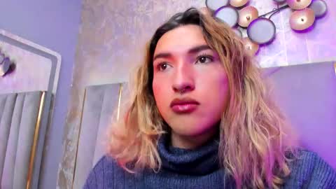   online show from January 8, 1:57 pm