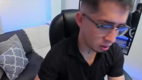 Tomas online show from March 21, 2:16 am