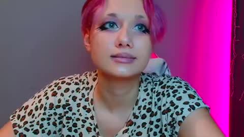 Snapshot of tommioo7 chatting on January 23, 6:24 pm Galadriel online show from January 23, 6:24 pm