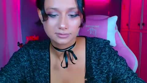 Snapshot of tommioo7 chatting on September 18, 8:27 am Galadriel online show from September 18, 8:27 am