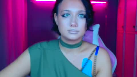 Snapshot of tommioo7 chatting on October 26, 9:21 pm Galadriel online show from October 26, 9:21 pm