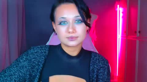 Snapshot of tommioo7 chatting on November 19, 9:26 pm Galadriel online show from November 19, 9:26 pm