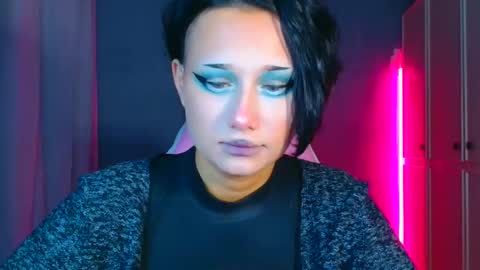 Snapshot of tommioo7 chatting on November 24, 3:28 am Galadriel online show from November 24, 3:28 am