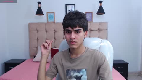 Tommy  online show from January 25, 4:34 am